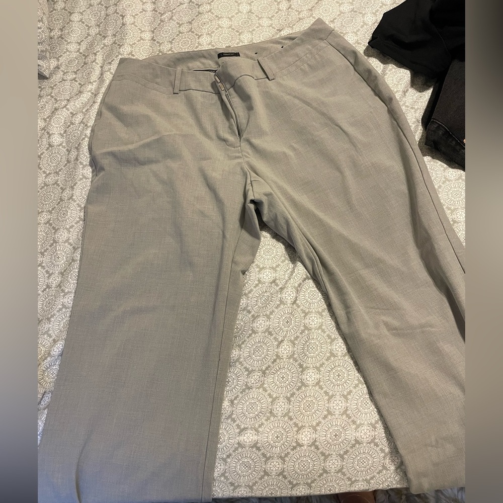 Curvy fit dress pants